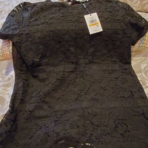 NWT Calvin Klein lace overlay SS top. Size S Black